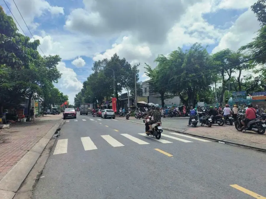 mặt tiền 20.9m phan đăng lưu: 247m² kinh doanh đắc địa, 4 căn cho thuê dòng tiền ổn định